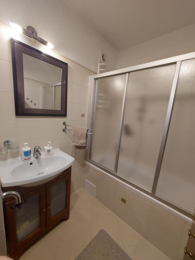 Wygodny Przestronny Apartament Janowskie Blonia Rumia Εξωτερικό φωτογραφία