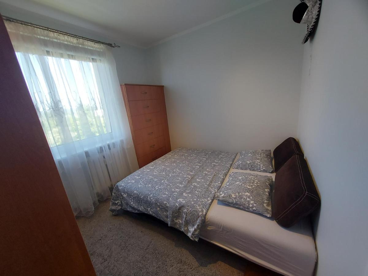 Wygodny Przestronny Apartament Janowskie Blonia Rumia Εξωτερικό φωτογραφία