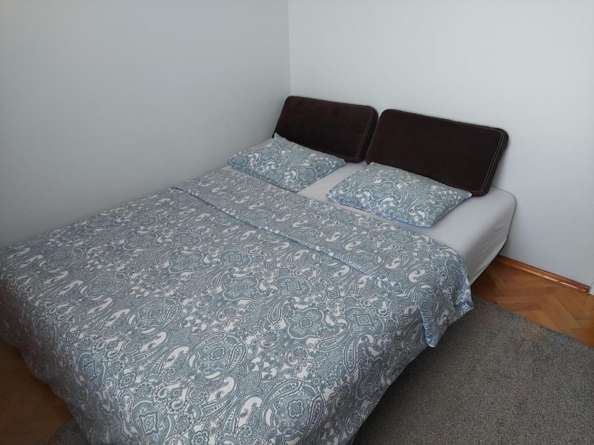 Wygodny Przestronny Apartament Janowskie Blonia Rumia Εξωτερικό φωτογραφία